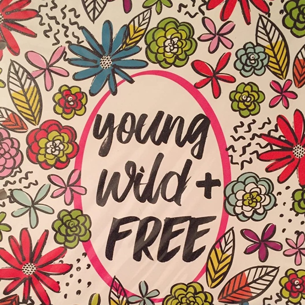 Young Wild + Free Folder
